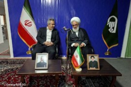 اعضای شورای تأمین شهرستان قائم شهر ، با حضور در دفتر امام جمعه، بمناسبت سالروز اقامه اولین نمازجمعه در نظام اسلامی ، با آیت الله معلمی دیدار کردند +تصاویر
