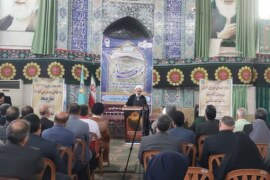 اعضای شورای اداری شهرستان قائم شهر ، با حضور در مصلی جمعه، بمناسبت سالروز اقامه اولین نمازجمعه در نظام اسلامی ، با آیت الله معلمی دیدار کردند + تصاویر