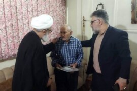 آیت الله معلمی با حضور در منزل شهید علی بافنده اقبالی ، با خانواده معظم ایشان دیدار کردند + تصاویر