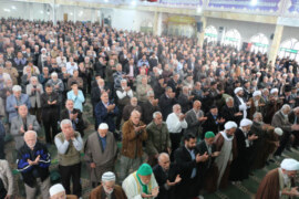 مراسم نماز جمعه سوم دی ماه هزار و سیصد و نود و پنج قائم شهر به روایت تصویر